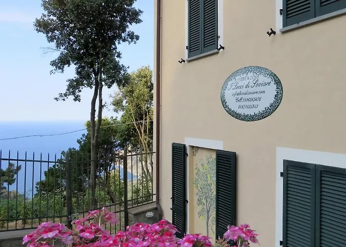 이 레치 디 소비오레 몬테로소 알 마레